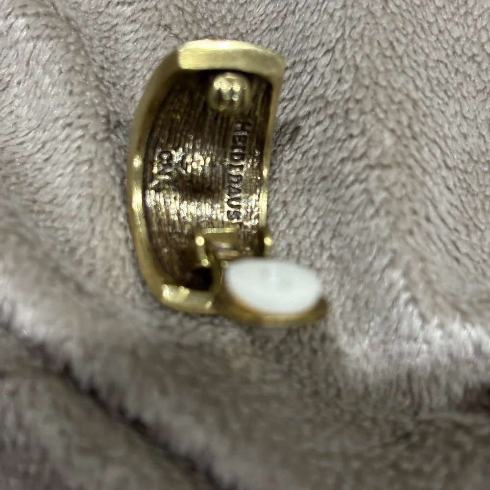 Heidi Daus DAILY DOUBLE Crystal  clip Earrings smoky topaz bronze - Picture 5 of 5